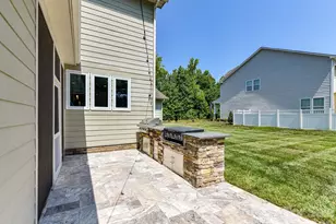 5026 Stonehill Ln, Matthews, NC 28104 - Photo 31