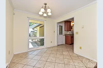 3000 Barfield Drive, Charlotte, NC 28217 - Photo 5