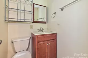 3000 Barfield Dr, Charlotte, NC 28217 - Photo 17