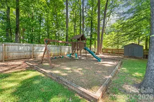 2914 Windsor Chase Dr, Matthews, NC 28105 - Photo 33