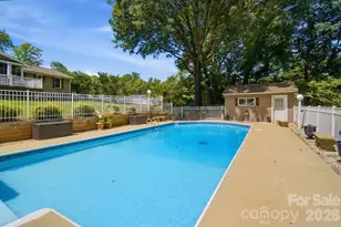 107 Mistywood Dr, Mount Holly, NC 28120 - Photo 39