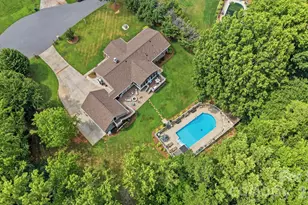107 Mistywood Dr, Mount Holly, NC 28120 - Photo 3