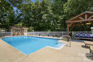 107 Mistywood Dr, Mount Holly, NC 28120 - Photo 41