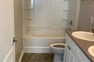11435 Dixie Glen Dr, Charlotte, NC 28277 - Photo 3