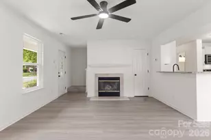 11125 Northwoods Forest Dr, Charlotte, NC 28214 - Photo 5
