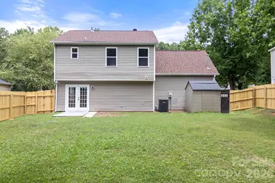 11125 Northwoods Forest Drive, Charlotte, NC 28214 - Photo 39