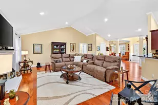 1174 Dale Rd, Spruce Pine, NC 28777 - Photo 11