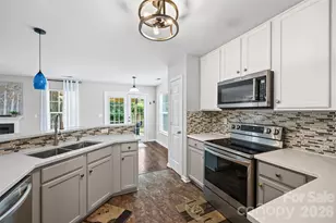 7076 White Bluff Dr, Tega Cay, SC 29708 - Photo 7