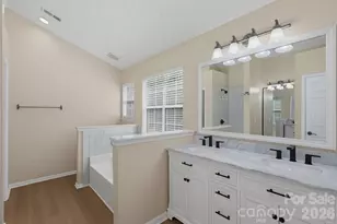 6813 Neuhoff Ln, Charlotte, NC 28269 - Photo 19