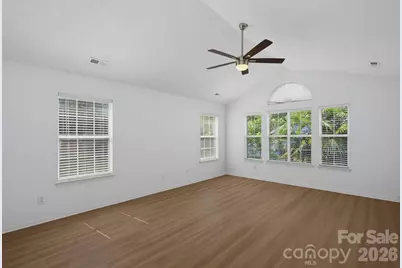 6813 Neuhoff Lane, Charlotte, NC 28269 - Photo 17