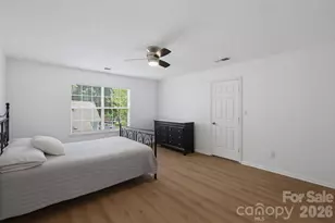 6813 Neuhoff Ln, Charlotte, NC 28269 - Photo 15