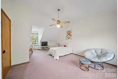 100 Forest Park Drive, Hendersonville, NC 28792 - Photo 21