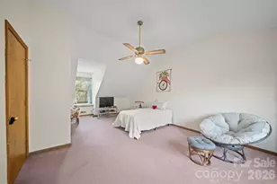 100 Forest Park Dr, Hendersonville, NC 28792 - Photo 21