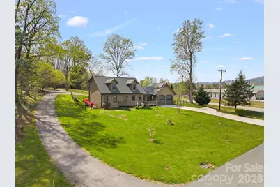 100 Forest Park Drive, Hendersonville, NC 28792 - Photo 33