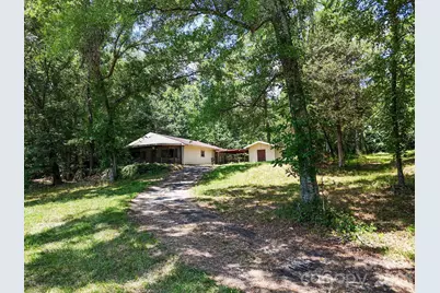 813 Robinson Clemmer Road, Dallas, NC 28034 - Photo 5