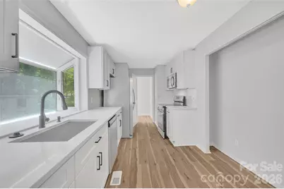 4506 Elm Field Court, Charlotte, NC 28227 - Photo 9