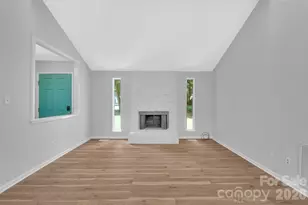 4506 Elm Field Ct, Charlotte, NC 28227 - Photo 5