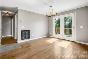 88 Mayflower Ct, Waynesville, NC 28785 - Photo 11