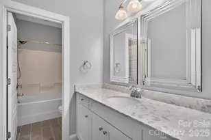 9815 Avenal Ln, Charlotte, NC 28270 - Photo 33