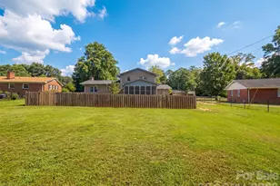 1248 Christopher Cir, Rock Hill, SC 29730 - Photo 5
