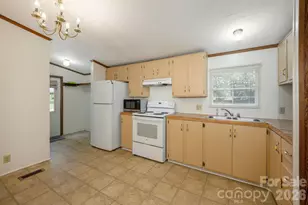 15 Grey Rock Valley, Black Mountain, NC 28711 - Photo 11