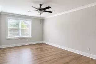 4634 Dogwood Pl, Charlotte, NC 28212 - Photo 9