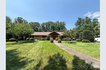 12 Highlander Lane, Hendersonville, NC 28792 - Photo 1