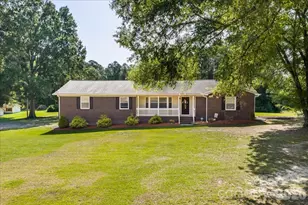 1080 Garnette Rd, Lancaster, SC 29720 - Photo 1