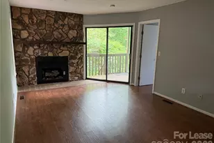 1420 11th Street Dr NW, Hickory, NC 28601 - Photo 3
