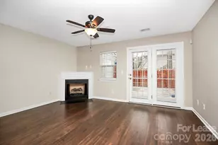 11633 Boxer Ln, Charlotte, NC 28269 - Photo 9