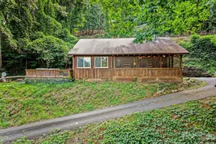 237 Biltmore Cir, Bryson City, NC 28713 - Photo 27