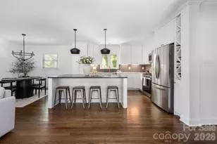 6614 Old Providence Rd, Charlotte, NC 28226 - Photo 3