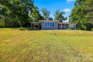 104 31st Ave NE, Hickory, NC 28601 - Photo 3
