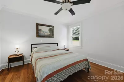 104 31st Avenue NE, Hickory, NC 28601 - Photo 35