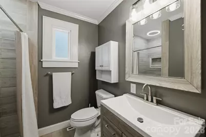 104 31st Avenue NE, Hickory, NC 28601 - Photo 33