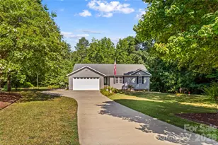 104 Parkers Grove Ln, Statesville, NC 28677 - Photo 1