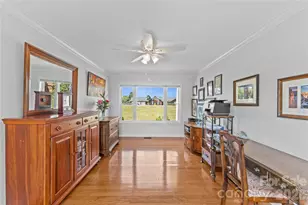 107 Twin Lakes Dr, Statesville, NC 28625 - Photo 11