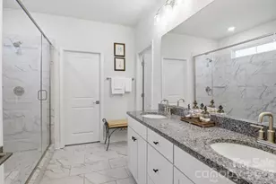 141 Rhuidean Ct, Troutman, NC 28166 - Photo 5