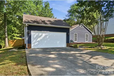 313 Longbridge Drive, Matthews, NC 28105 - Photo 47