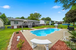 927 Victoria Ave, Kannapolis, NC 28081 - Photo 7