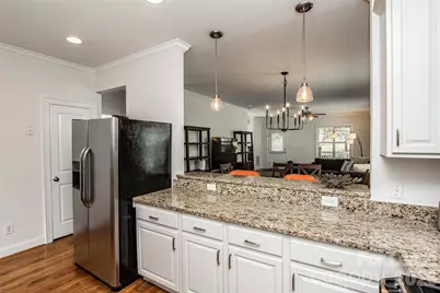 315 Woodvale Place, Charlotte, NC 28208 - Photo 13