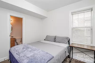 315 Woodvale Place, Charlotte, NC 28208 - Photo 25