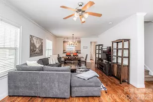 315 Woodvale Pl, Charlotte, NC 28208 - Photo 7