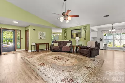 6325 Ellesmere Court, Charlotte, NC 28227 - Photo 9