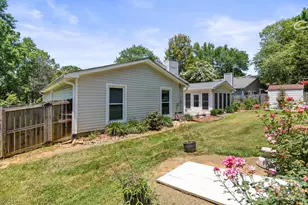 6325 Ellesmere Ct, Charlotte, NC 28227 - Photo 43