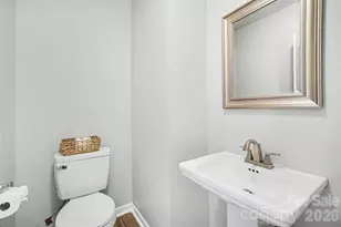 6111 Whispering Brook Ct, Charlotte, NC 28216 - Photo 33