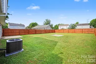 6111 Whispering Brook Ct, Charlotte, NC 28216 - Photo 43