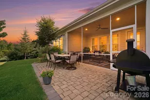 1012 Overlake Dr, Belmont, NC 28012 - Photo 3