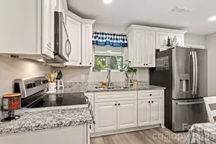 641 Johns Ln, Gastonia, NC 28052 - Photo 9