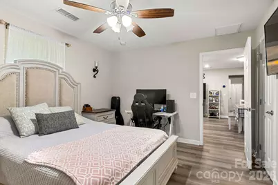 641 Johns Lane, Gastonia, NC 28052 - Photo 17